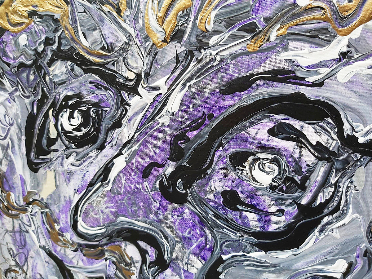 Close-up detail of an abstract portrait by Audrey Néron showing swirling brushstrokes in black, white, and purple, with thick textured lines and expressive eye shapes highlighted by golden accents.