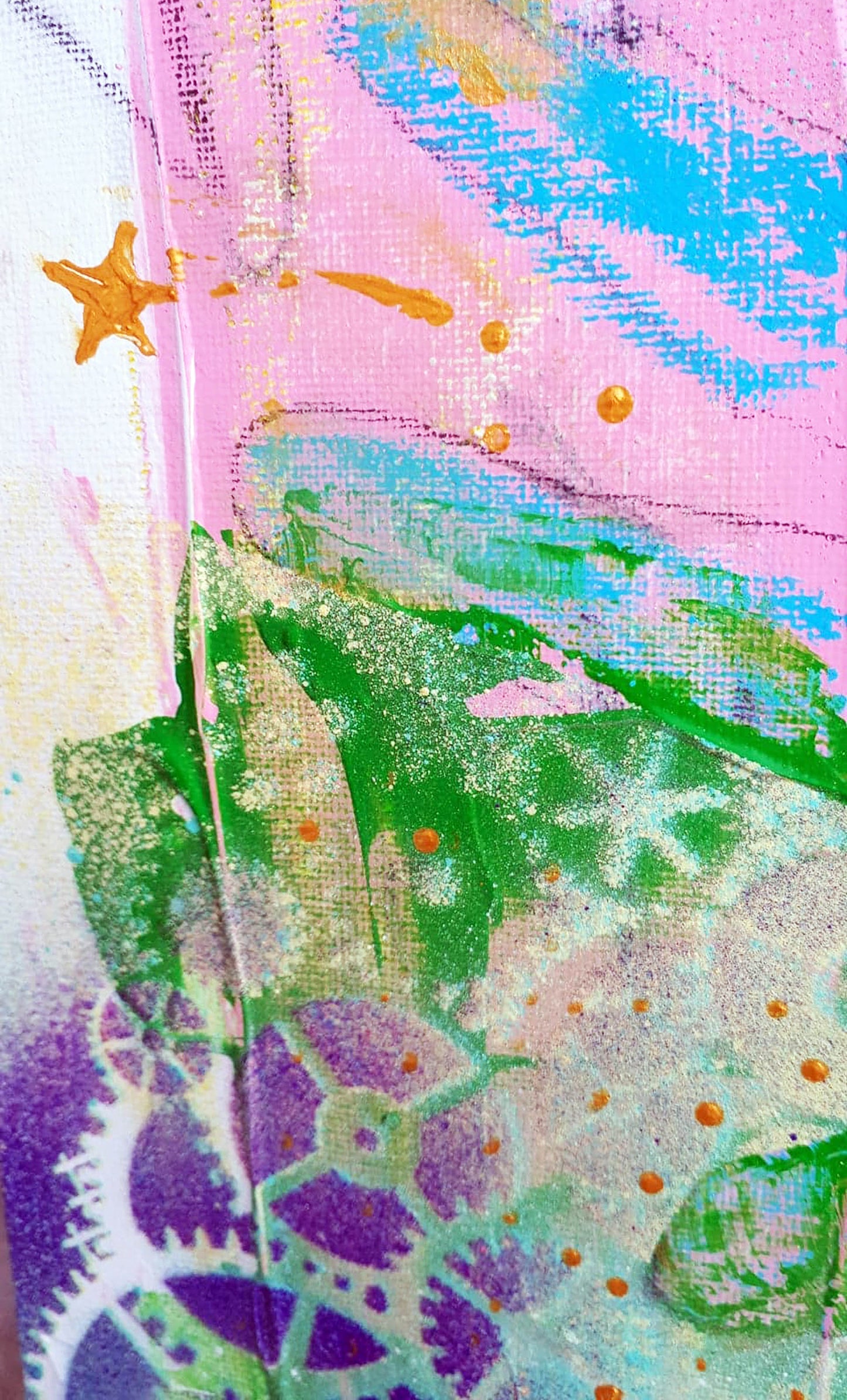 Detail of the artwork ASANA, 2019, featuring pastel, graphite markings, and a star drawing. A delicate and expressive element of Audrey Néron's mixed media composition.