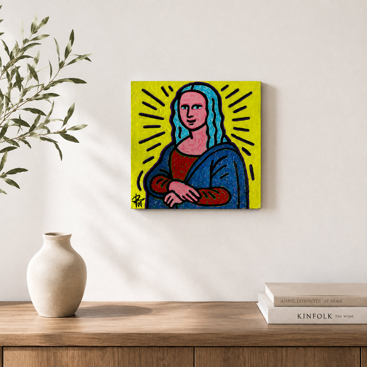 Mona (2025) by Audrey Néron shown in an interior presentation for scale.